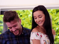 Amateur, Cul, Brunette brune, Tir de sperme, Faciale, Fait maison, Époux mari, Chatte