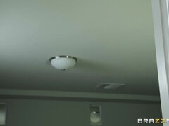 Черные, Черненькие, Межрасовый секс, Милф, Мамочка, Душ, Мачеха, Сиськи