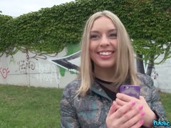 Leie, Blasen, Auto, Masturbation, Im freien, Öffentlich, Muschi, Russisch