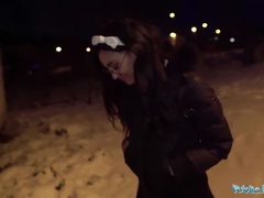 Sucer une bite, Faciale, Lunettes, Pov, Public, Réalité, Rugueux, Serré