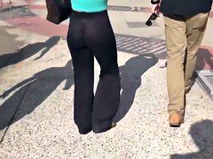 舐める尻, ブロンド