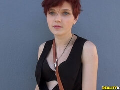 Mamada, Estilo perrito, Masturbación, Pelirrojo, Falda, Solo