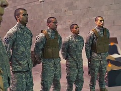 In den arsch, Armee, Blasen, Schwul, Handjob, Dusche, Tätowierung, Uniform
