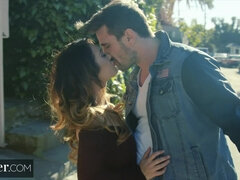 18 años, Culo grande, Morena, Estilo perrito, Fetiche, Montar, Sexo fuerte, Adolescente