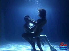 18 años, Tetas grandes, Desnudo, Coño, Adolescente, Tetas, Bajo el agua, Mojado