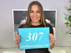 18 ans, Cul, Grosse bite, Sucer une bite, Queue, Poupée, Seins naturels, Adolescente