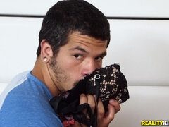 Amateur, Noire, Sucer une bite, Dingue, Faciale, Léchez, Piercing, Voyeur