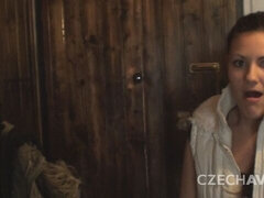 Amateur, Tir de sperme, Branlette thaïlandaise, Mère que j'aimerais baiser, Piercing, Pov, Rasée, Jumeaux