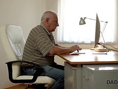 Mamada, Checa, Papá, Hija, Hd, Maduro, Hijo, Adolescente