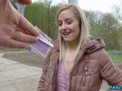 Amateur, Sucer une bite, Tir de sperme, En levrette, Faciale, De plein air, Pov, Public