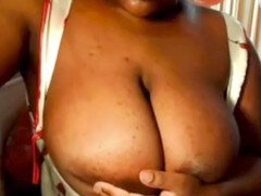 18 jaar, Tante, Dichtbij, Indisch, Japaans, Likken, Kut duiken, Stiefmoeder