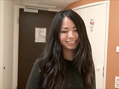 Leie, Grosser schwanz, Schwarz, Hochschule, Aufs gesicht abspritzen, Riesenschwanz, Jungendliche (18+), Thai