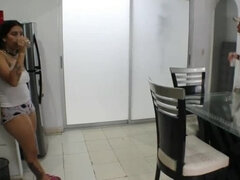 Grosse bite, Gros seins, En levrette, Première fois, Fait maison, Fille latino, Chatte, Tabou