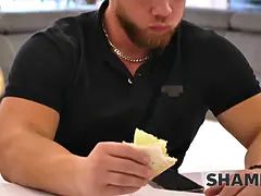 Blondine, Betrug, Geile alte tussi, Gehörnter ehemann, Tschechisch, Hd, Reif, Rasiert