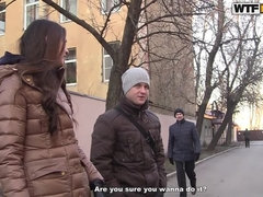 Corridas faciales, Dinero, Trio