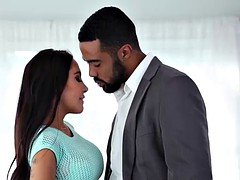 Grosse titten, Braunhaarige, Besamung, Handjob, Hardcore, Interrassisch, Pornostars