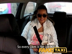 Blasen, Britisch, Spermaladung, Natürlichen titten, Orgasmus, Pov, Realität, Titten