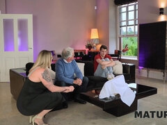 Большая жопа, Блондинки, Британки, Хд, Зрелые, Милф, Кричащие