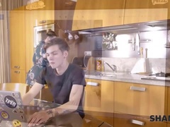 チン, バック, キッチン, 熟年, ロシア人, ショートヘア, フェラする, オッパイの