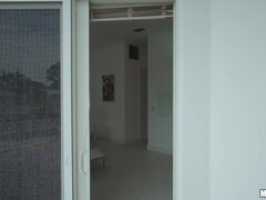 Amateur, Hard, Mère que j'aimerais baiser, Nue  à poil, Chatte, Tatouage, Nénés, Mouillée