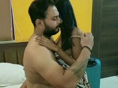 Petit ami, Indienne, Argent