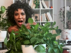 Schwarz, Fingern, Handjob, Solo, Entkleiden, Jungendliche (18+), Titten, Netzkamera