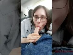 Enthousiasteling, Pijpbeurt, Sperma in mond, Hd, Gezichtspunt, Openbaar, Slikken, Vrouw