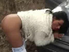 Brunette brune, Voiture, Mère que j'aimerais baiser, Caoutchouc, Épouse