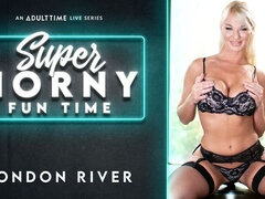 デカパイ, カワイイ, 指いじり, 目瞪口呆, 手コキする, 淫乱熟女, 一人, ウェブカメラ