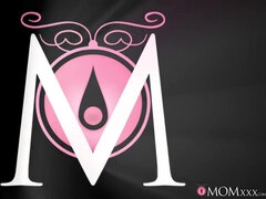 Stellung 69, Tussi, Grosse titten, Lesbisch, Lecken, Muschi, Tätowierung, Nass