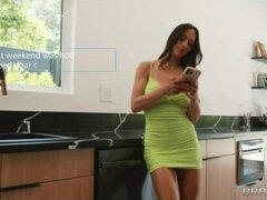 18 jahre, Grosse titten, Braunhaarige, Betrug, Spermaladung, Aufs gesicht abspritzen, Hd, Jungendliche (18+)