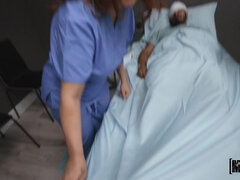 Tussi, Grosse titten, Vollbusig, Hd, Krankenschwester, Pornostars, Pov, Realität