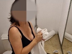 Ванна, Минет, В клубе, Парочка, Сперма на лице, Мужья, Вечеринка, Жена