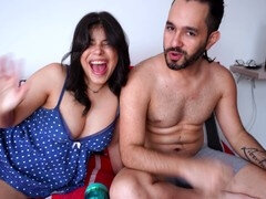 Gordita, Corrida, Latina, Pezones, Orgasmo, Bomba, Chupando, Juguetes