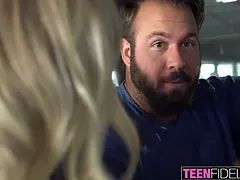 TEENFIDELITY Natalia Queen Creampied To Get Out of Ticket