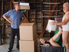 In den arsch, Arschlecken, Betrug, Schmutzig, Fetisch, Handjob, Küche, Natürlichen titten