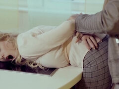 In den arsch, Grosser arsch, Grosser schwanz, Grosse titten, Hundestellung, Flexibel, Küche, Muschi