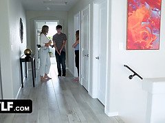 Lamer culo, Culo grande, Tetas grandes, Mamada, Estilo perrito, Europeo, Despelote, Madrastra