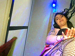 Female masturbation, shrinking man, shrink giantess pov