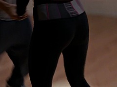 Jennifer Lawrence dancing with a hot ass