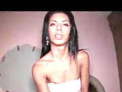 Amateur, Asiatique, Sucer une bite, Éjaculation interne, Béant, Jeunes transsexuelles thaïlandaises, Culottes ou slips, Thaïlandaise