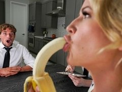 Жопа, Большие сиськи, Блондинки, Минет, Собачьи, Ласковые ручки, Милф, Сиськи