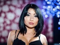 Asiatique, Chambre à dormir, Interracial, Seins naturels, Cheveux courts, Maigrichonne, Adolescente, Nénés