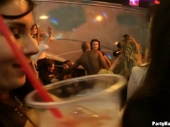 Большой член, Большие сиськи, Блондинки, Сумасшедшие, Каблуки, Вечеринка, Сосущие, Свингеры