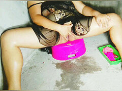 Asiatique, Gros seins, Culottes ou slips