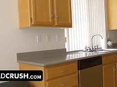 Blond, Pijpbeurt, Sperma shot, Daddy, Handbeurt, Likken, Schreeuwen, Tiener