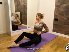 Enthousiasteling, Blond, Pijpbeurt, Diep in de keel, Hd, Roodharige vrouw, Rijden, Kousen