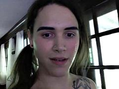 Enthousiasteling, Sperma in gezicht, Masturbatie, Moeder die ik wil neuken, Shemale, Alleen, Webcamera