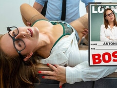 Atrapados, Gafas, Sexo duro, Hd, Tetas naturales, Oficina, Realidad, Medias largas