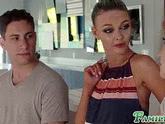 Facialized teen Zelda Morrison does anything for stepbro